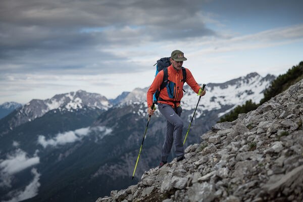 Paul Guschlbauer Paul Guschlbauer hiking up to his next starting point for Red Bull X-Alps, June 19, 2019 // Philipp Reiter / Red Bull Content Pool // SI201906190303 // Usage for editorial use only //