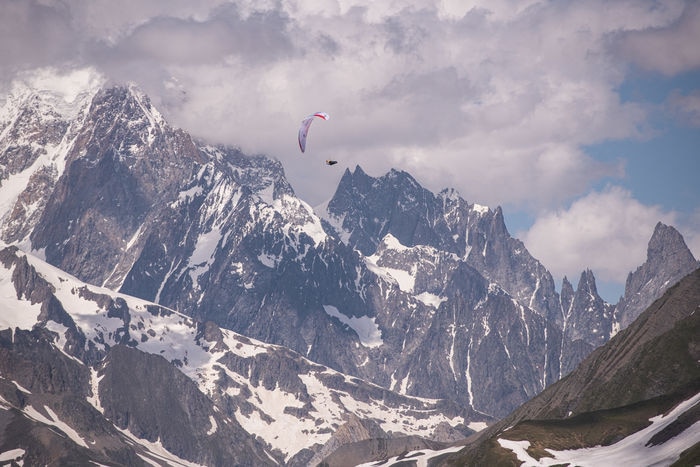 Chrigl Maurer (SUI1) flying around the Mt Blanc / France on 26-June-2021.
