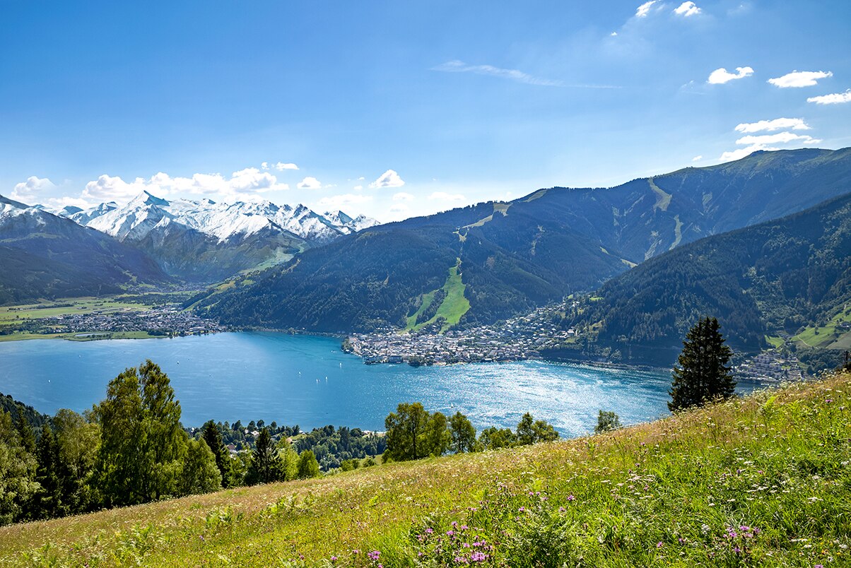 red bull x alps 2021 finish zell am see