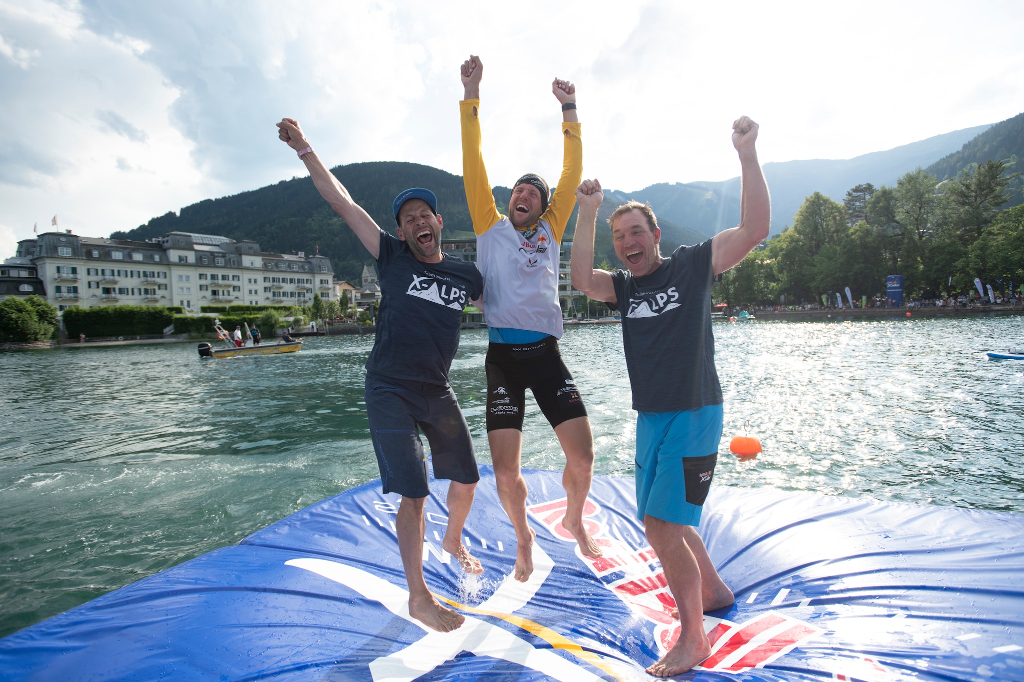 Christian Maurer (SUI1) celebrates in the Red Bull X-Alps finish in Zell am See, Austria on June 28, 2021.