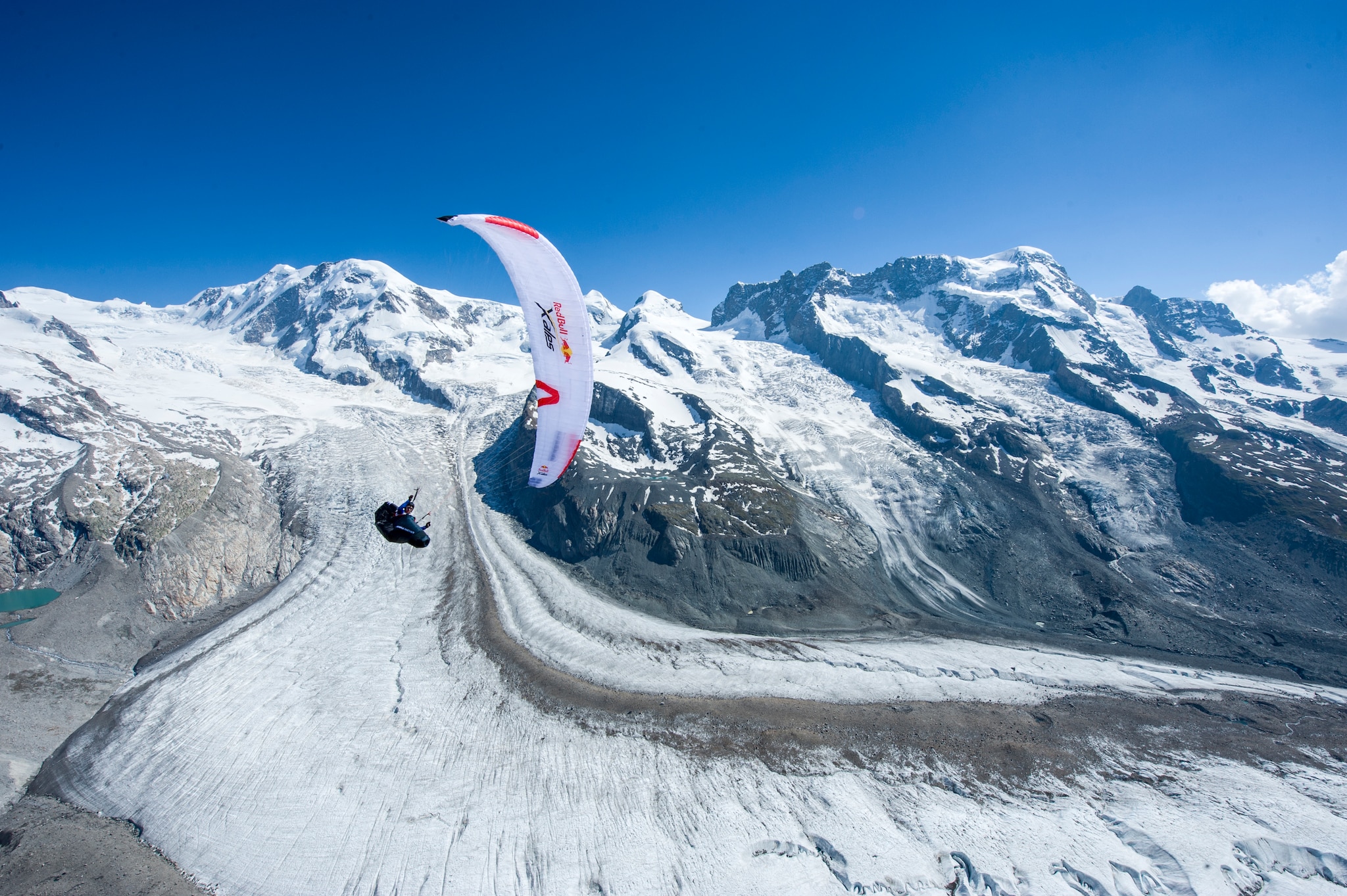 Participant flies during the Red Bull X-Alps preparations in Zermatt, Switzerland on June 19, 2017 // Felix Woelk/Red Bull Content Pool // SI201903080173 // Usage for editorial use only //