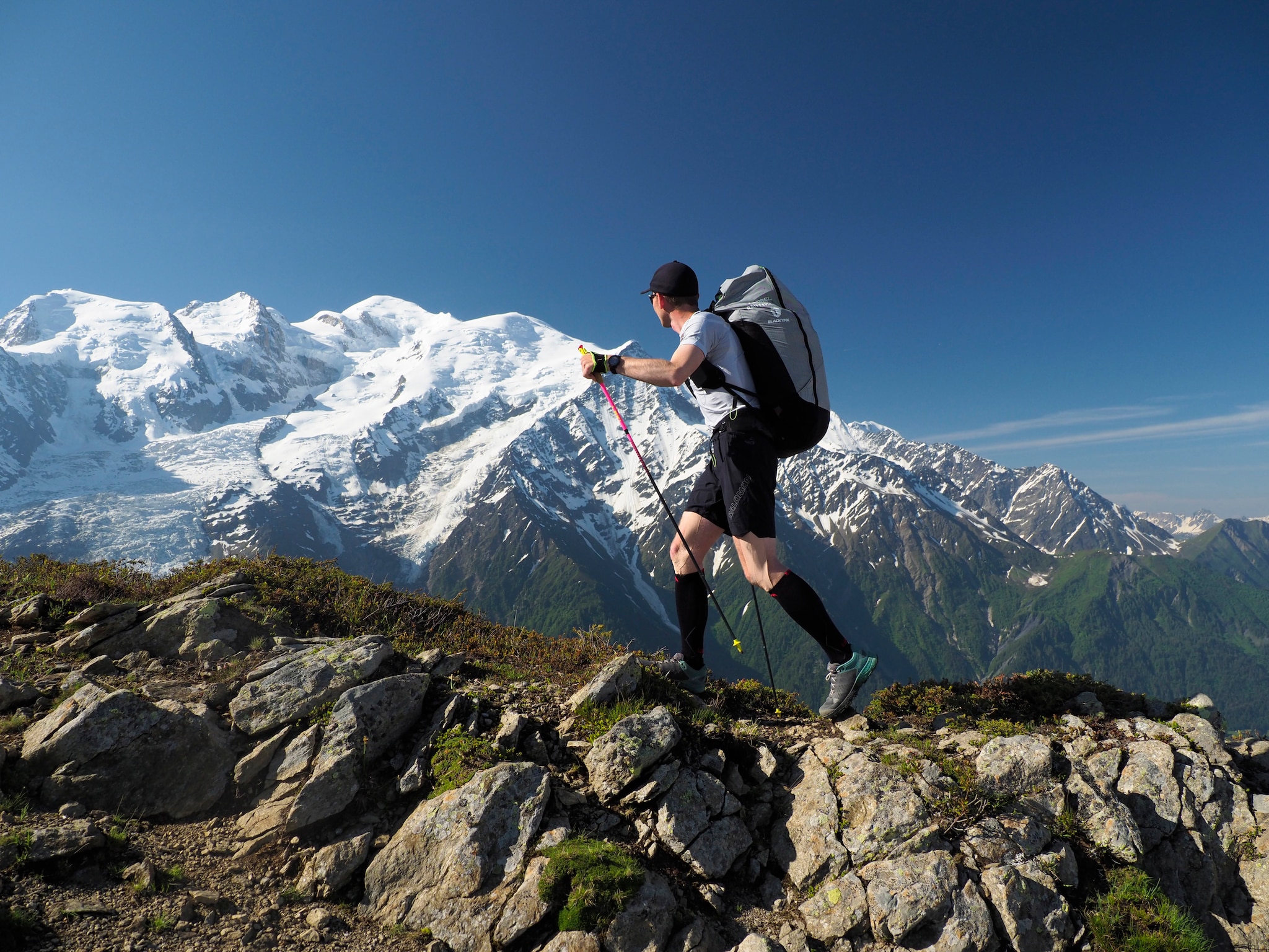 Sepp Inniger (SUI4) performs during the Red Bull X-Alps in Chamonix, France on June 15th, 2023